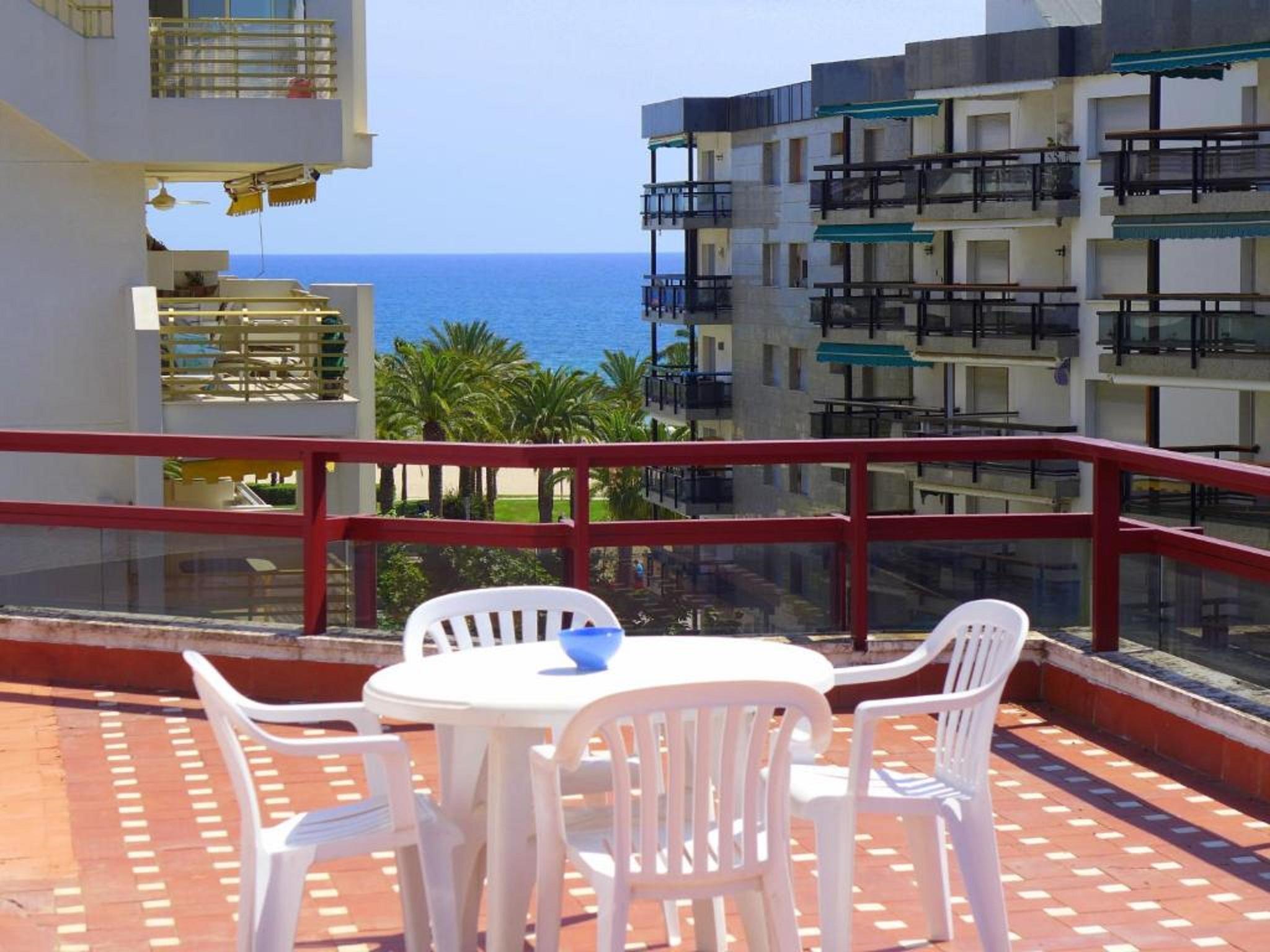 Rentalmar Atlantida Apartamentos Salou Luaran gambar