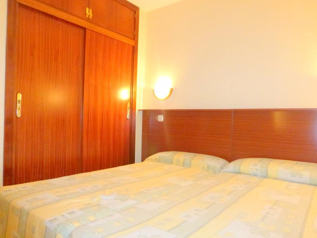 Rentalmar Atlantida Apartamentos Salou Luaran gambar